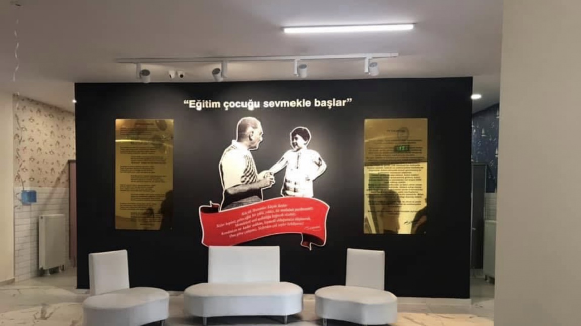Atatürk Köşemiz ve Büstümüz, Okul Tarihçemiz